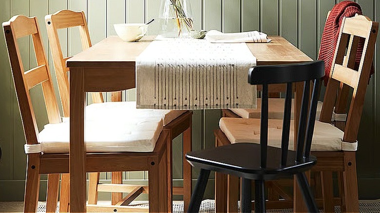 IKEA Hägernäs table and chairs set