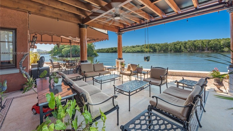 Waterfront deck patio