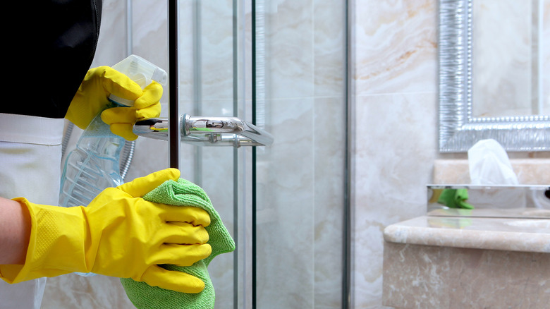 Hands cleaning shower