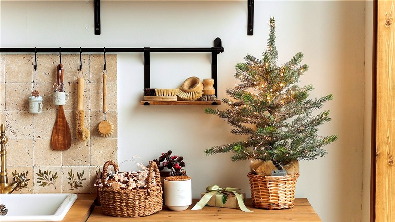 Christmas tree in the kitchen 