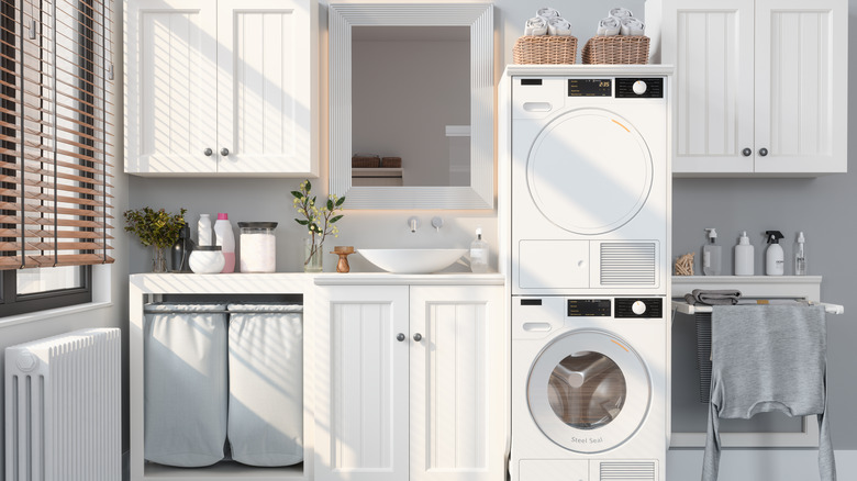 White laundry room