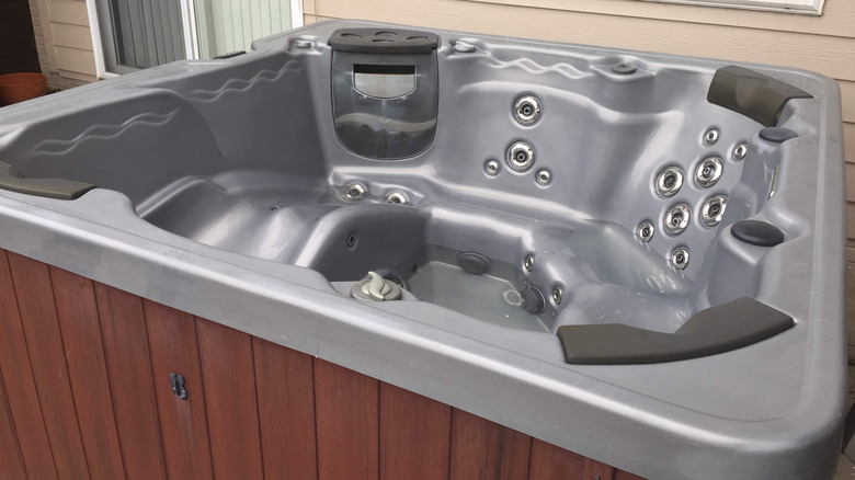 empty hot tub
