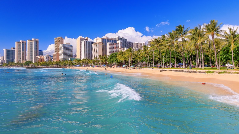 Beach and city view of Honolulu, Hawaii