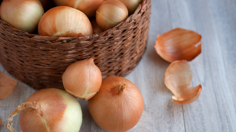 onions in basket