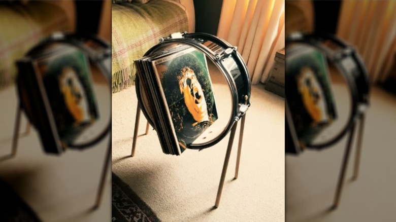 Drum record storage
