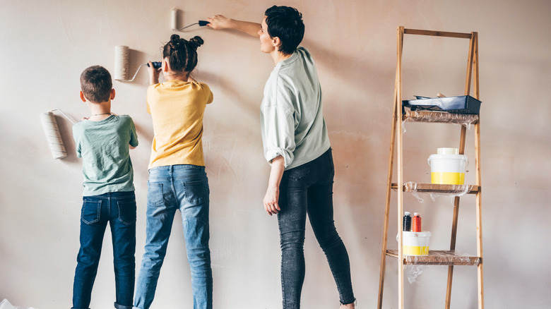 family painting room beige