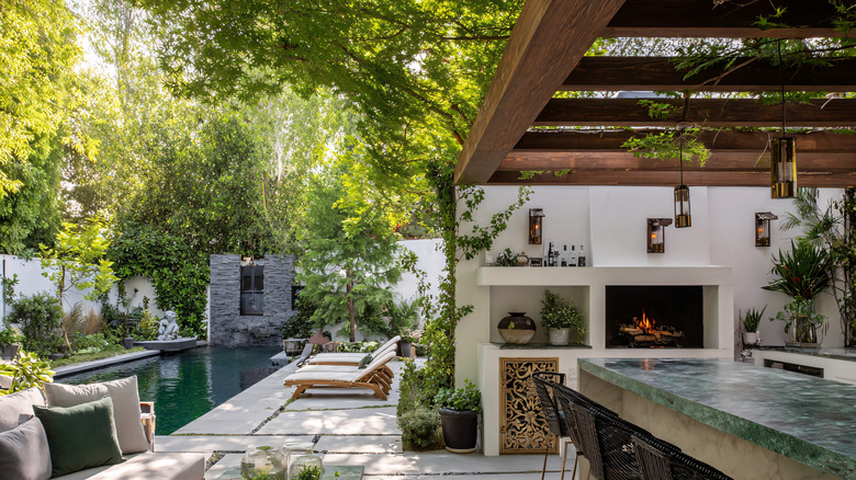 Beautiful patio with pool