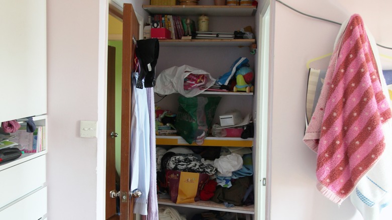 tiny bedroom door obstructing