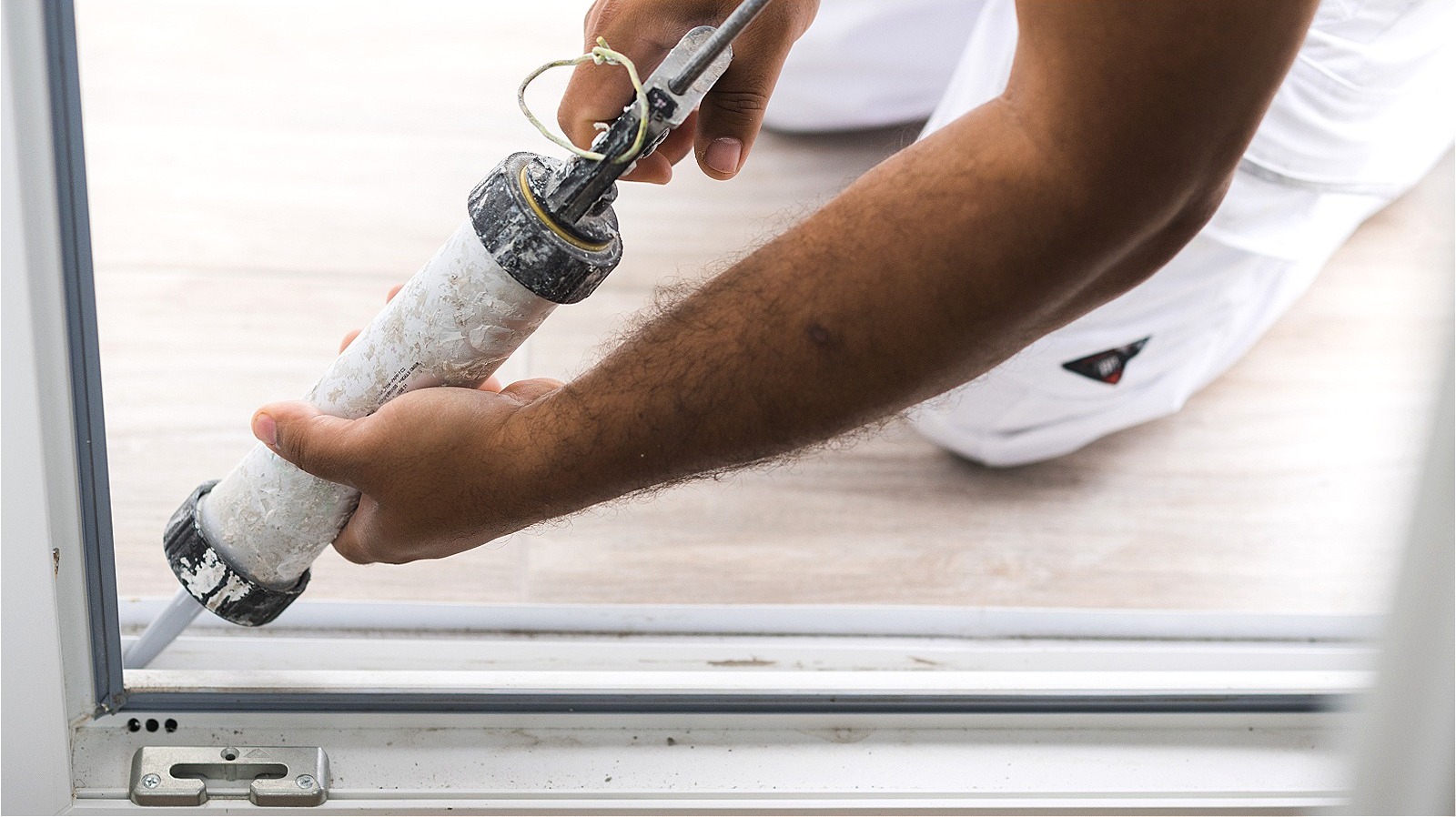 TikTok's Genius Trick For Storing A Caulk Tube So It Doesn't Dry Out