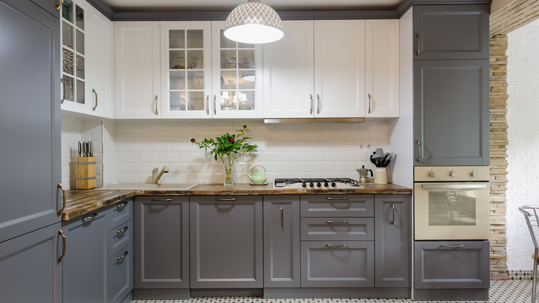 white and gray kitchen