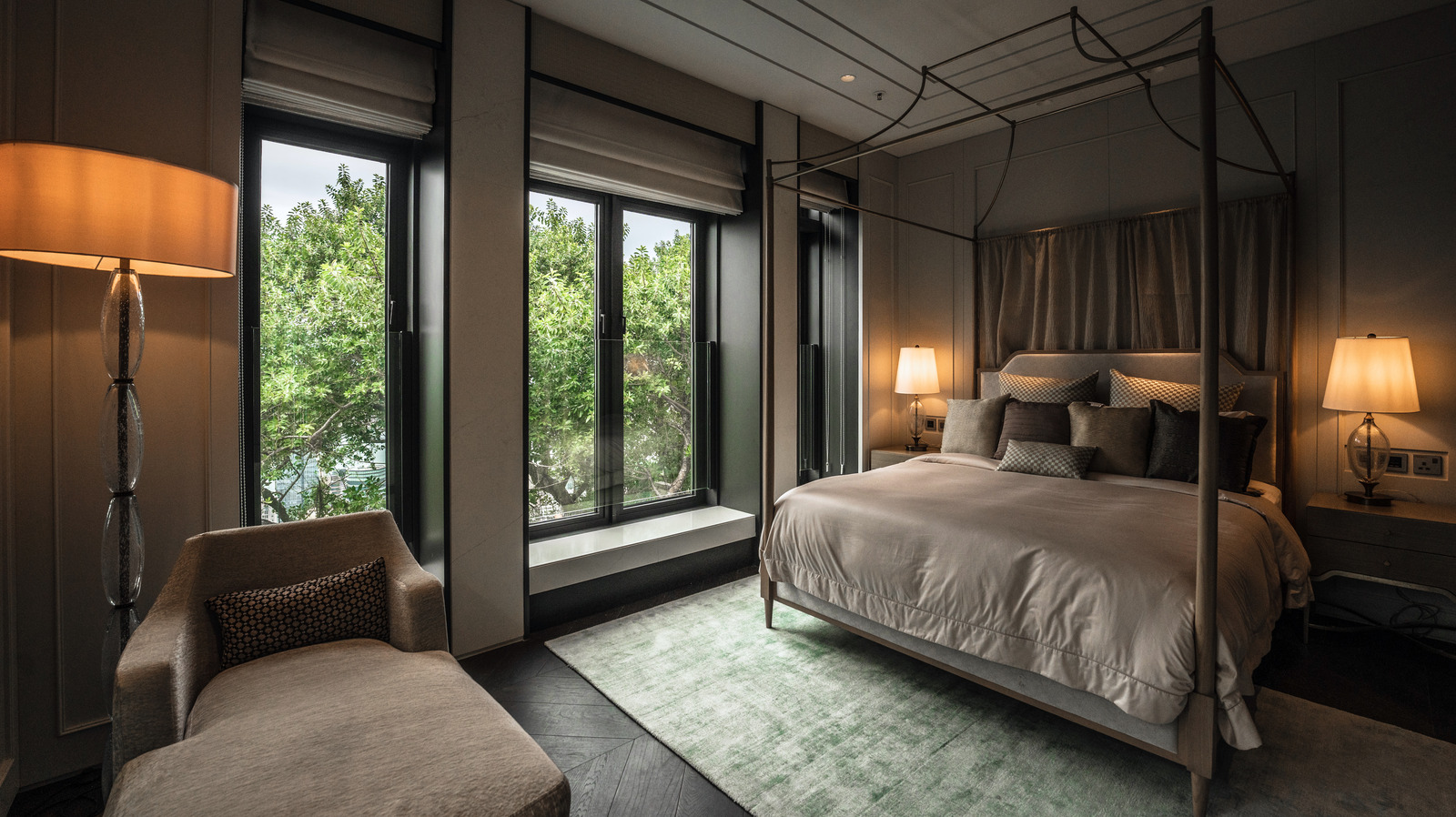 Tips For Placing An Area Rug Under Your Bed