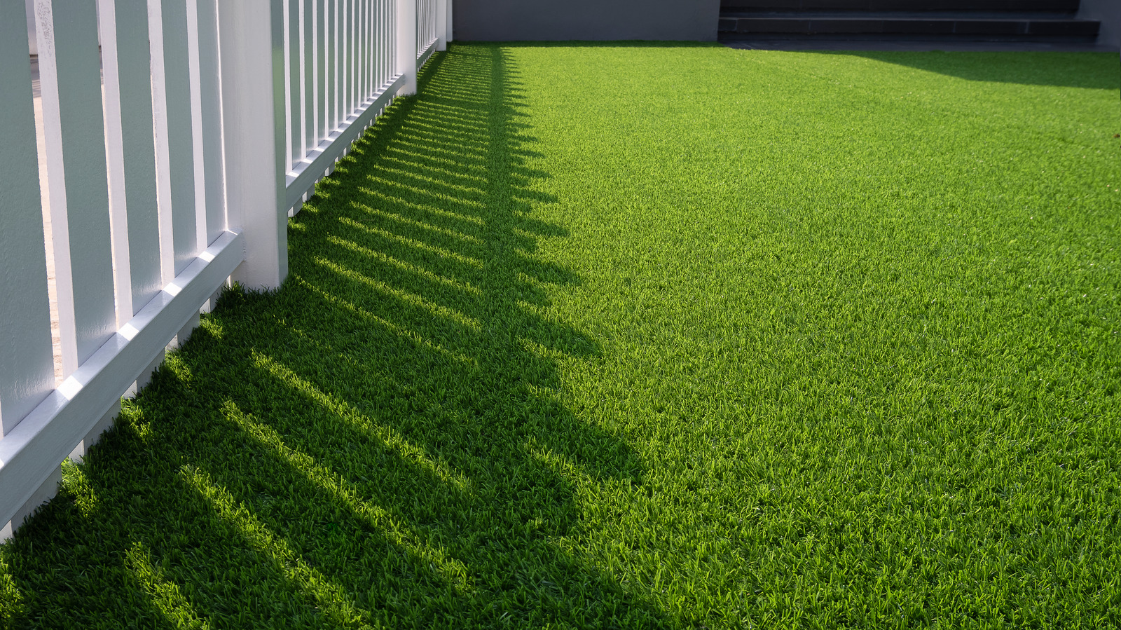 Tips From Landscapers On Using Artificial Grass