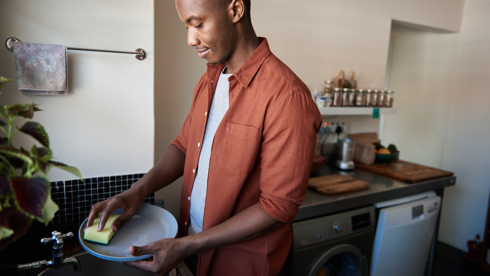 How to Clean a Sponge - Tips for Sanitizing Kitchen Sponge