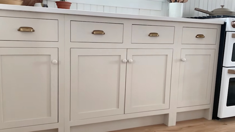 cabinets with custom-made wooden feet