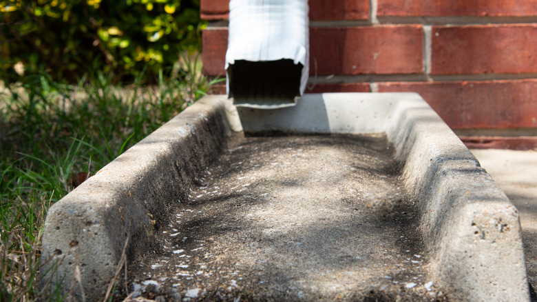 Downspout diverter channel