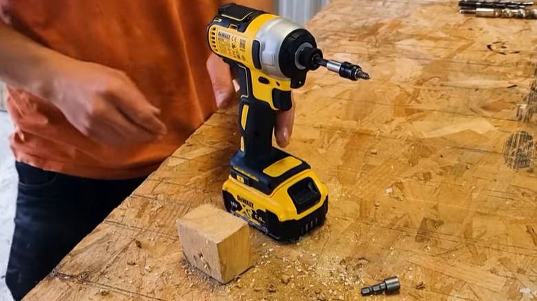Dewalt cordless drill set