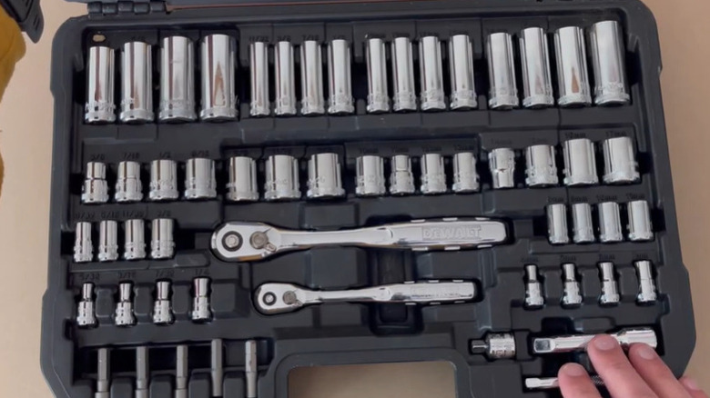 Dewalt mechanics kit