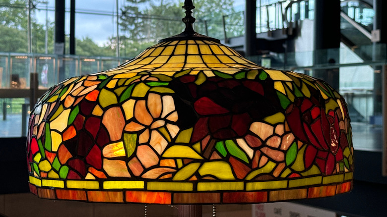Tiffany-style hanging lampshade
