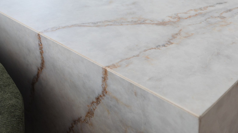 A waterfall marble countertop with slip-matching