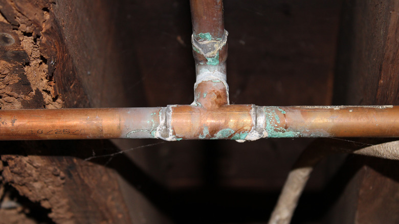 copper pipe slowly corroding