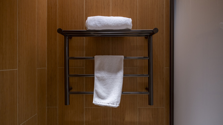 White towels on a towel rack