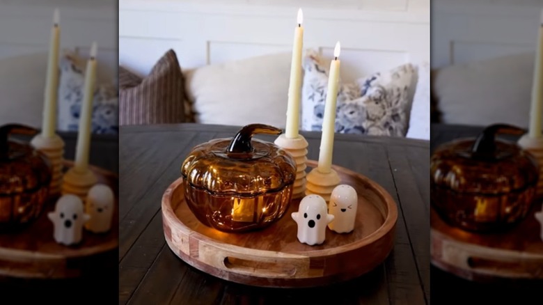 The IKEA glass jar pumpkin centerpiece