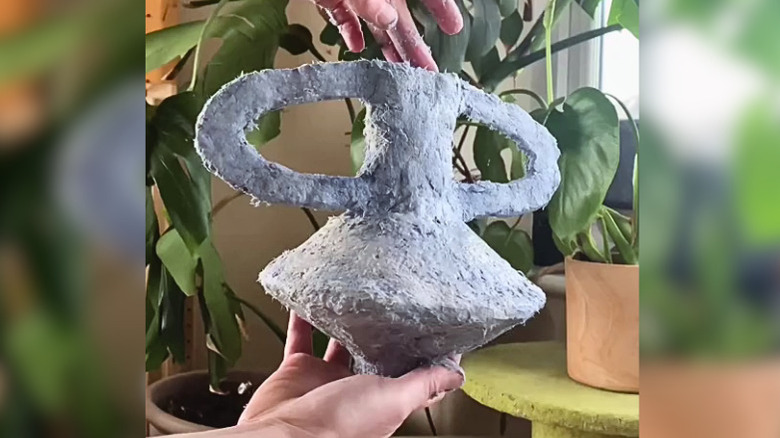 DIY paper pulp vase from cardboard scraps