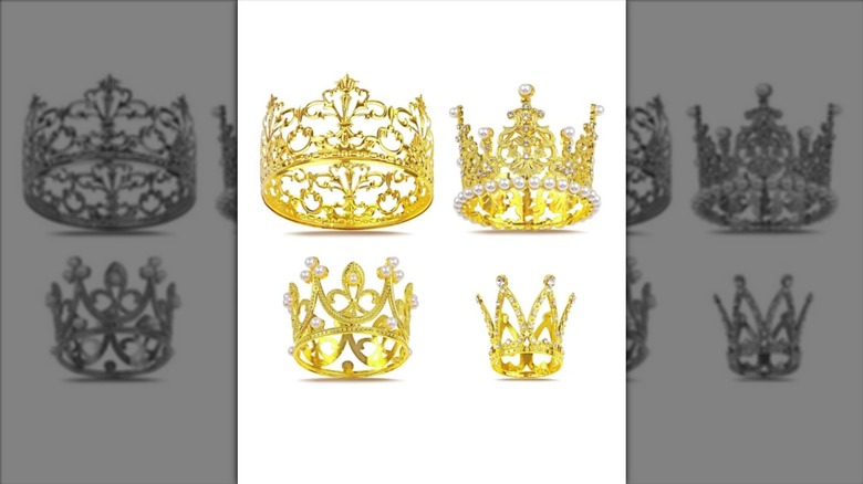 COIDEA crown-shaped cake toppers