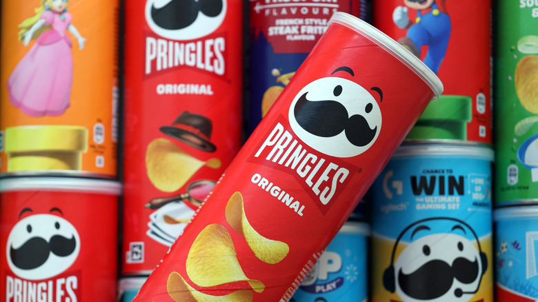 Pringles cans on display
