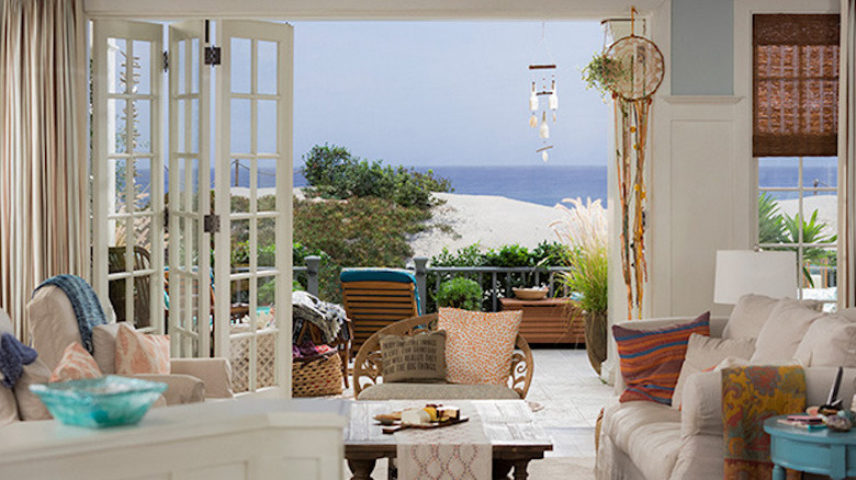 Grace and Frankie beach house