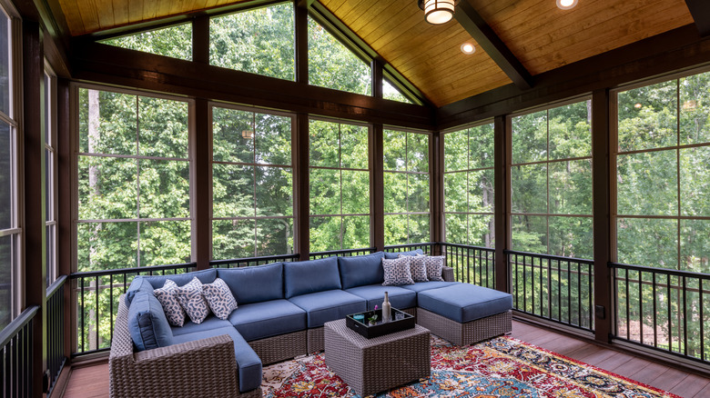 sunroom with seating