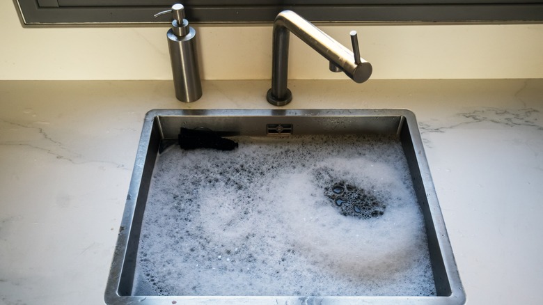 clogged kitchen sink