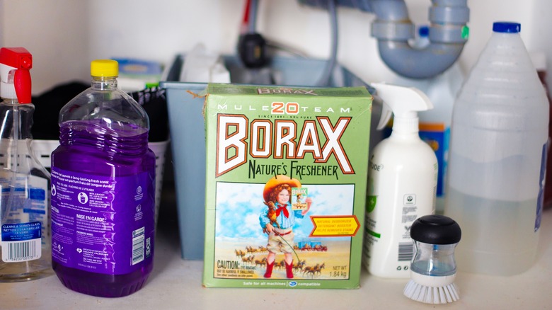Box of borax 