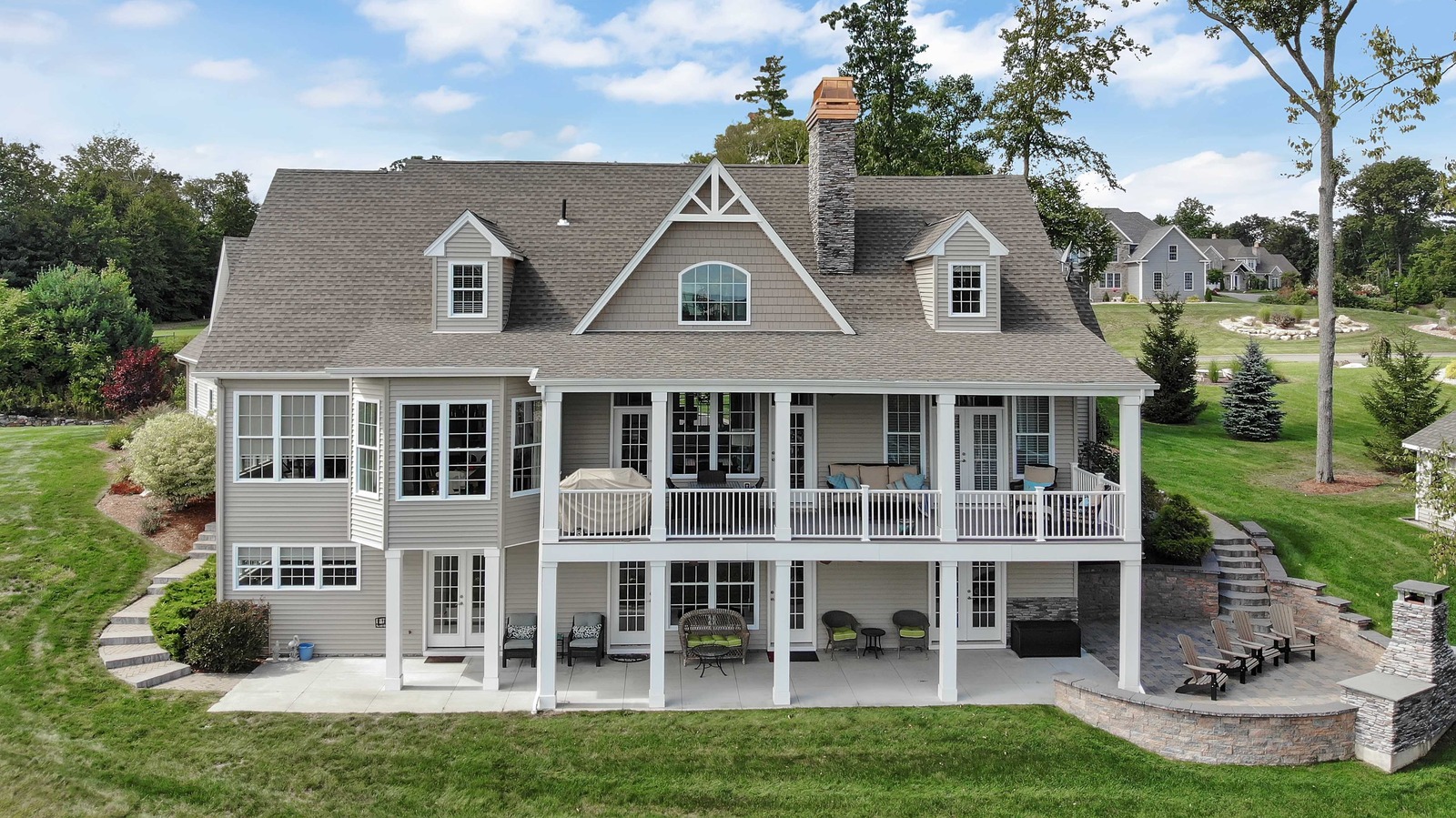 Unsellable Houses' Leslie Davis Says This Extra Is A Must In Million