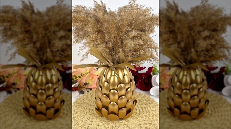 screenshot of DIY Mason jar and spoon vase