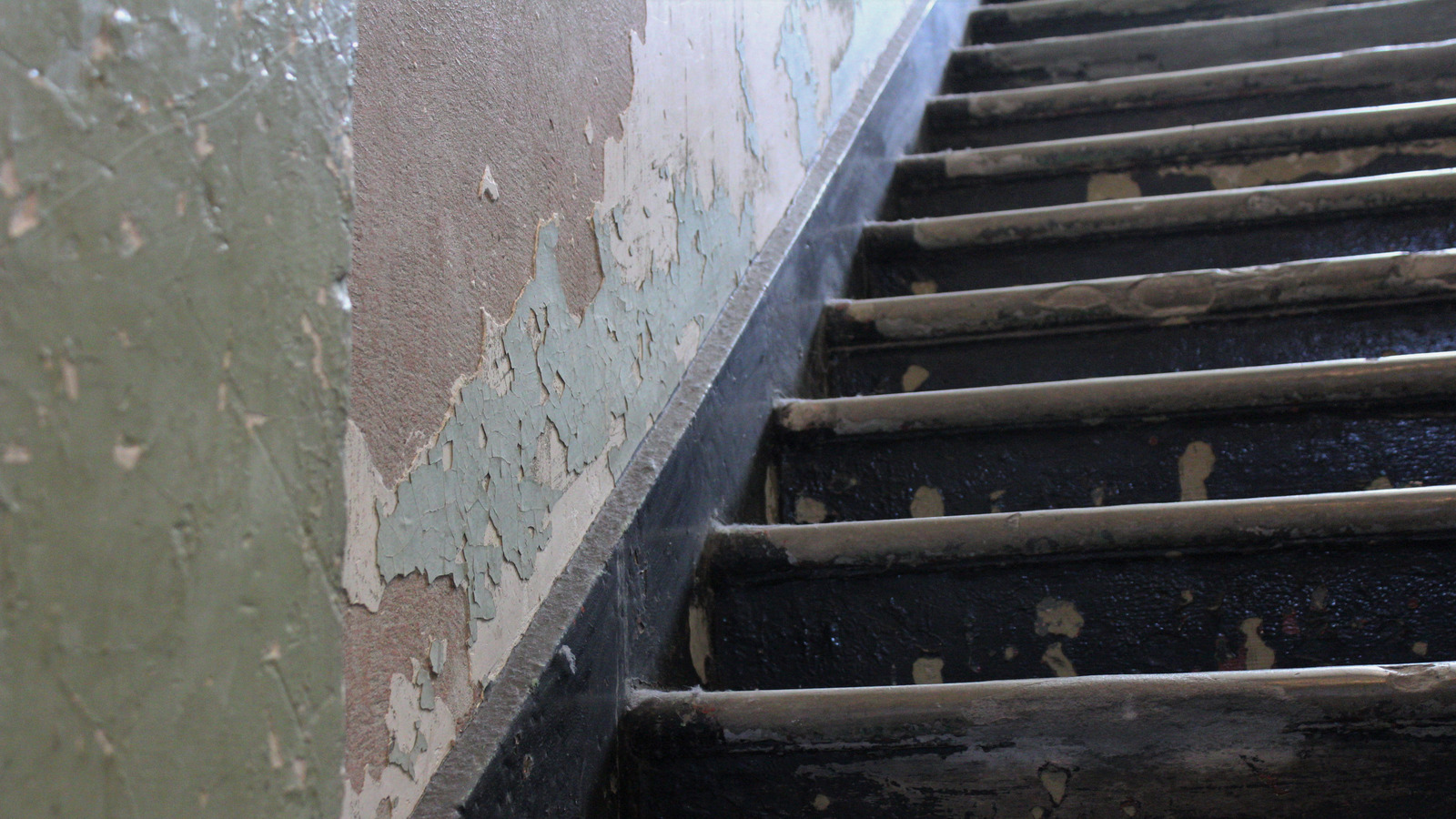 Updating Your Stair Treads Is Easier Than You Think