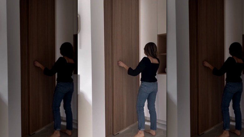 Tall sliding closet door with reeded pattern
