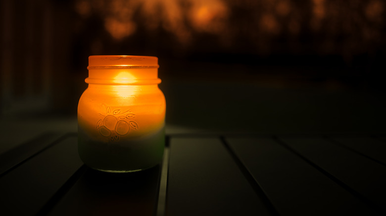 mason jar lantern