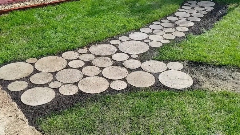 Finished result of paver made from nursery pot molds