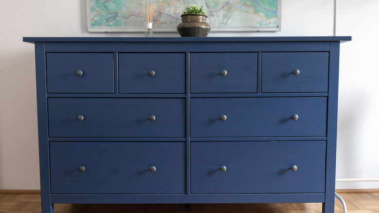 blue bedroom dresser