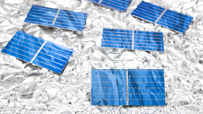 silicon solar cells on aluminum foil