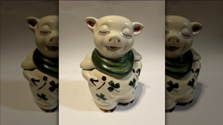 Shawnee Pottery Smiley Pig Cookie Jar