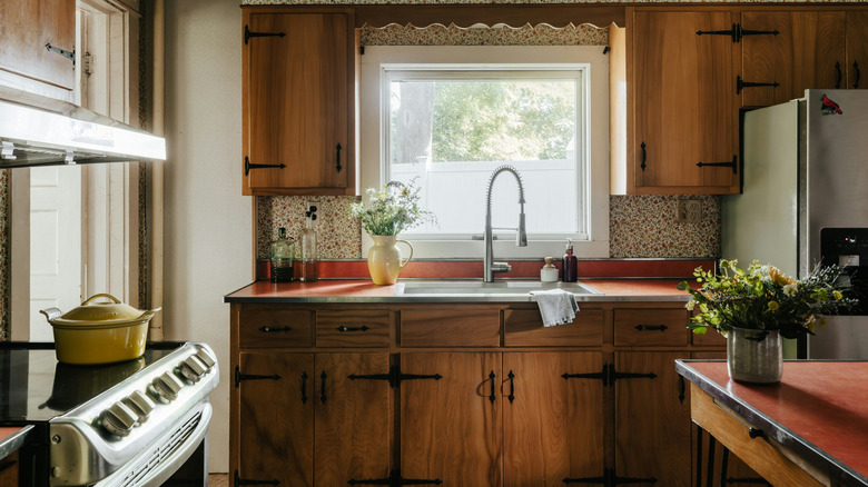 Hickory cabinets in rustic charm kitchen design