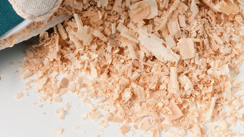 cedar chips in bag