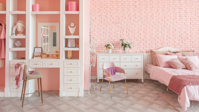 Creating an Aesthetic Coquette Bedroom (+ Inspo)%%page%% - The