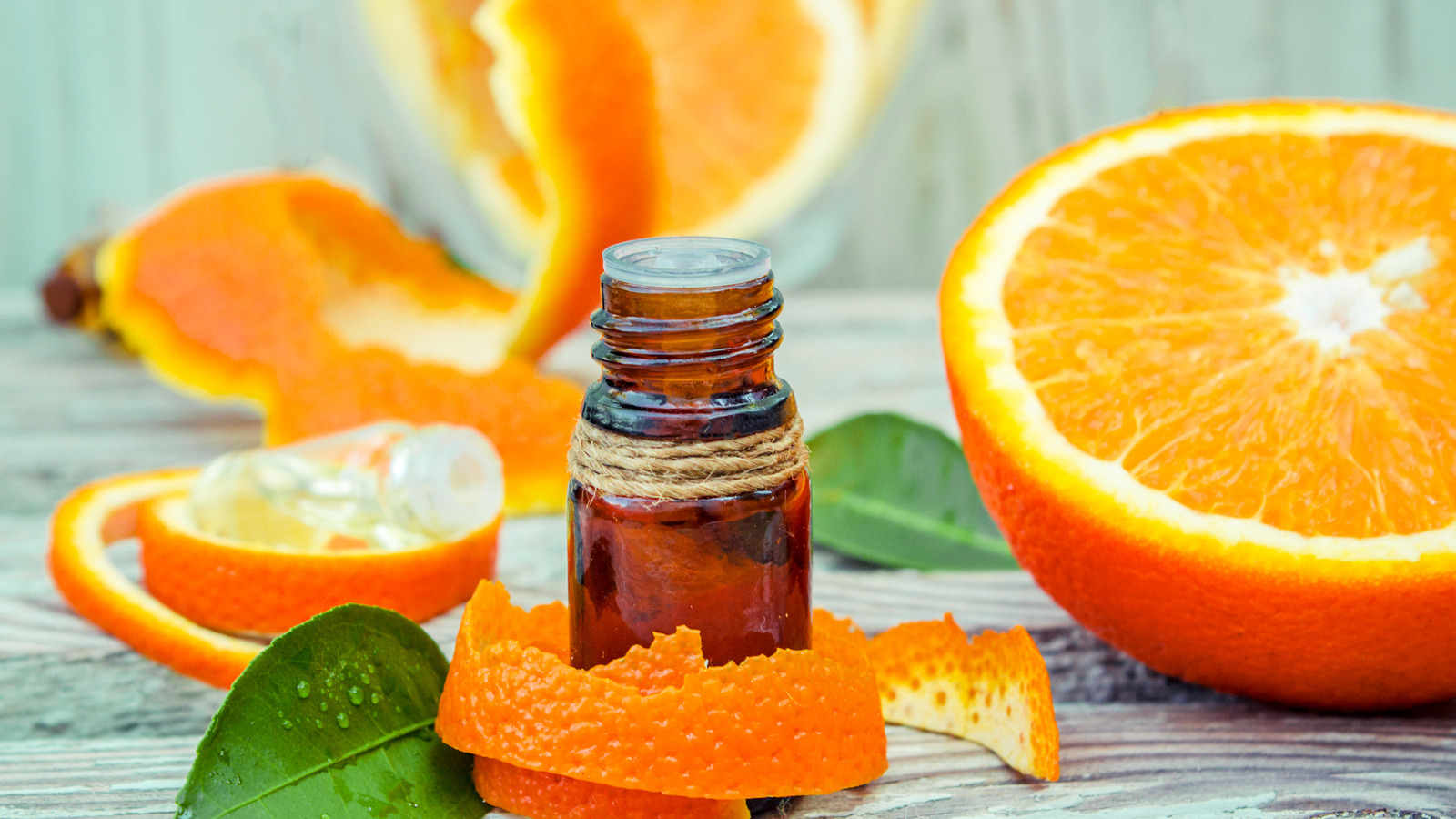 Introduction to Citrus Essential Oils: Lemon, Sweet Orange