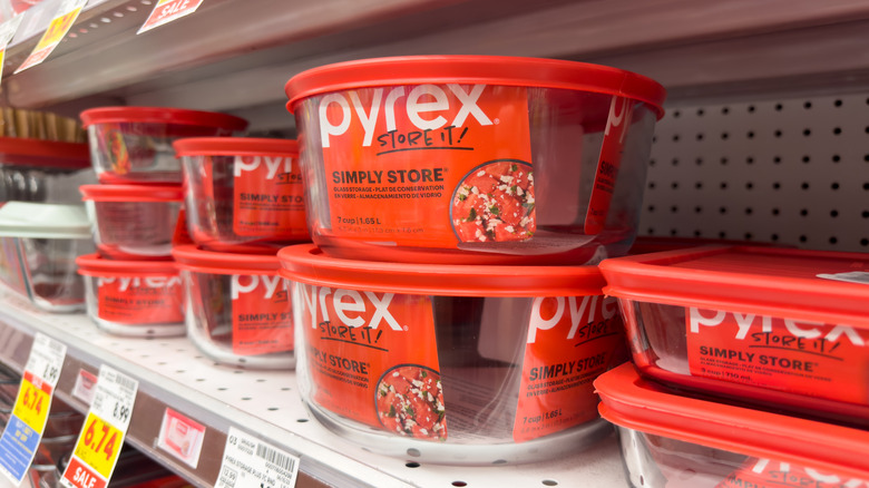 A collection of Pyrex cookware on store shelves