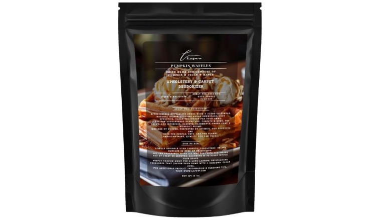 Lapew Pumpkin Waffles Carpet Freshening Powder in a plastic bottle and pouch