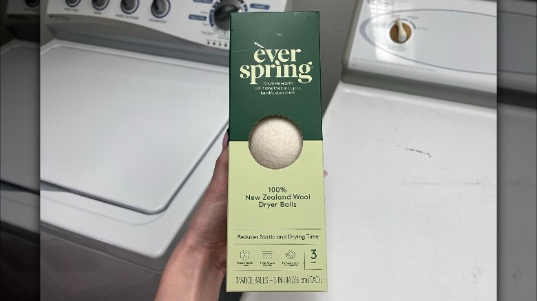 Box of everspring dryer balls