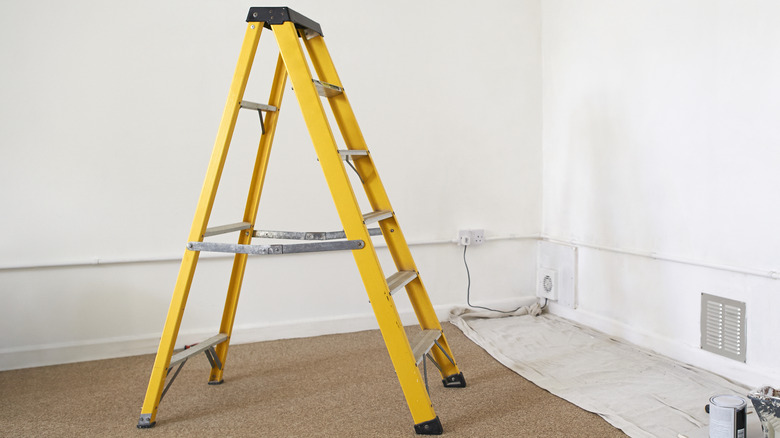 Image of a yellow ladder